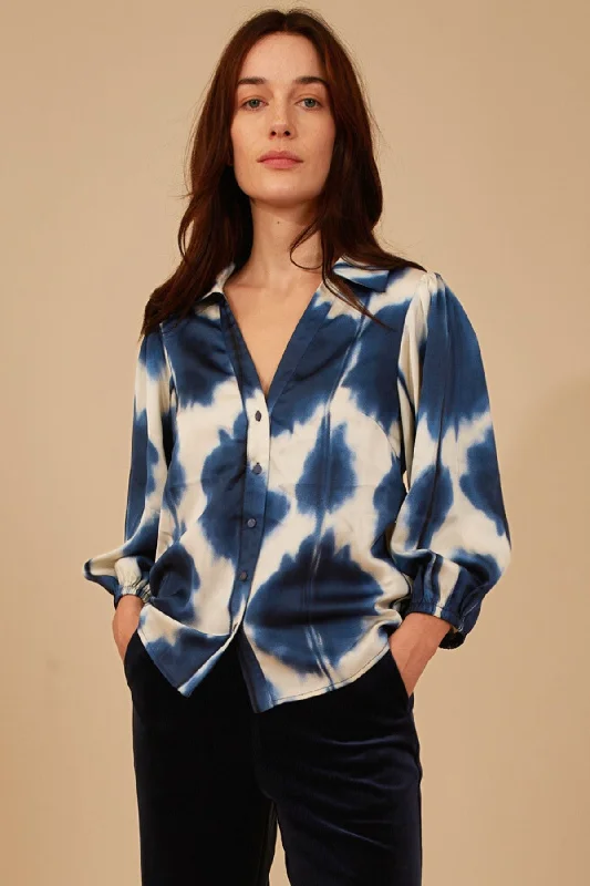 Women's Blouse with High CollarBleeding Hearts Charlie Shirt