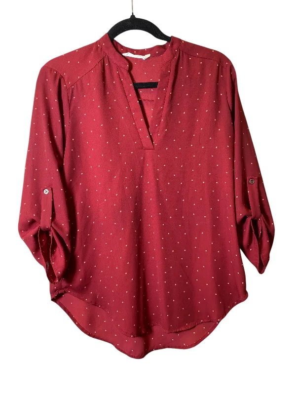 Women's Blouse with V-Shaped CollarBlouse Long Sleeve By Lush In Red, Size: S