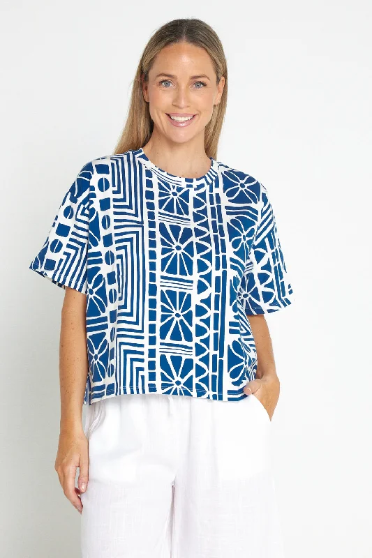 Women's Blouse with Peter Pan CollarCasablanca Petite Cotton Tee - China Blue Print