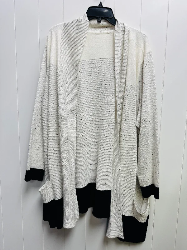 Women's Estonian Wool SweatersSweater Cardigan By PEYTON PRIMROSE In Black & White, Size: 1x