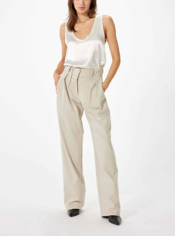 Women's Jodhpurs with Lapel CollarTeddy Trouser In Beige