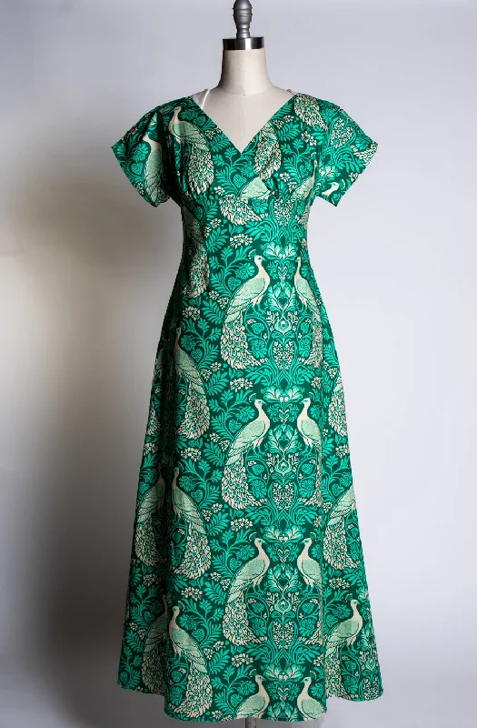 Women's Narrow Collar DressesWanda Maxi Dress - Peacock Damask, Green