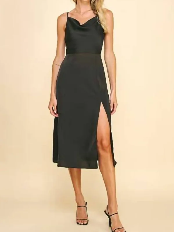 Women's Ruffled DressesCarmen Midi Dress In Black