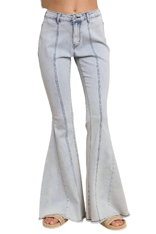 Women's Jodhpurs with Collarless DesignStar Flared Denim Pants In Light Wash