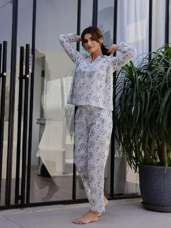 women's pajamas with pockets on legsWhite & Grey Printed Loungewear Set